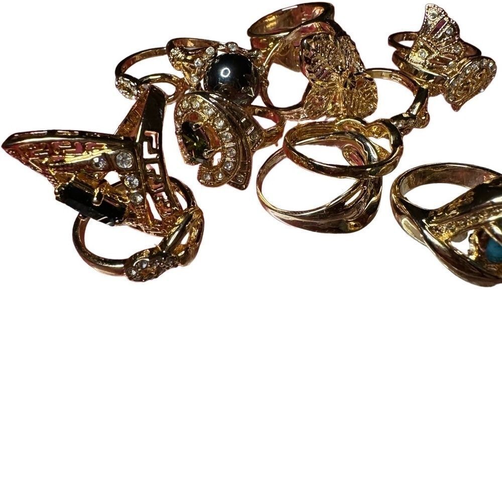 Rings  - Picture 7 of 16
